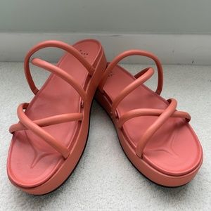Coral Sandals - Size 7.5 - New
